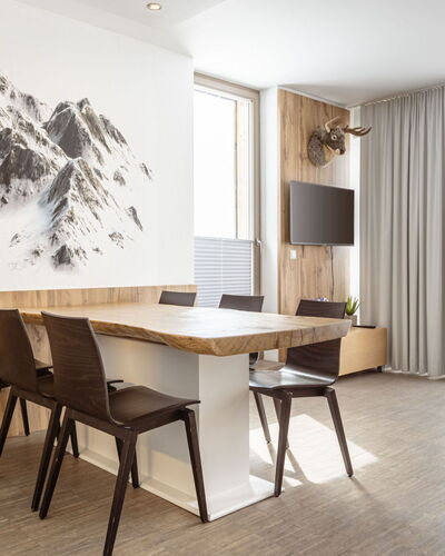 Mit 2 Schlafzimmern,Dachterrasse&Sauna 40.11