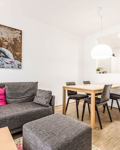 Mit 1 Schlafzimmer & Saunabereich 40.15