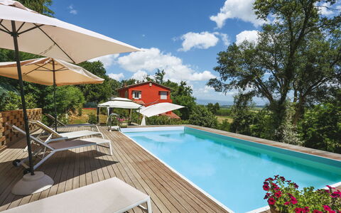 Piero: Vand, Sky, Himmel, Plante, Ejendom, Svømmepøl, Azure, Blomst, Træ, Skygge