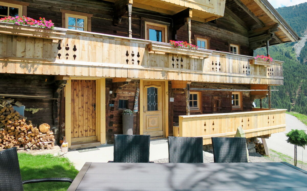 Alm Chalet