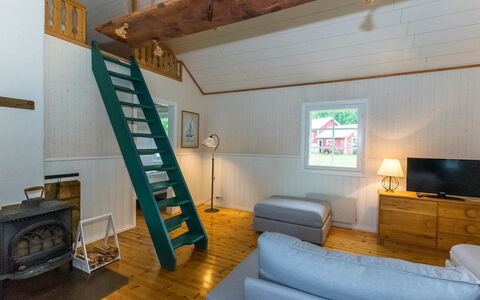 Lilla Nennebo: Altan, Lejlighed, Skygge, Glas, Ejerlejlighed, Gelænder, Veranda, Dagslys, Dæk, Udendørs Møbler