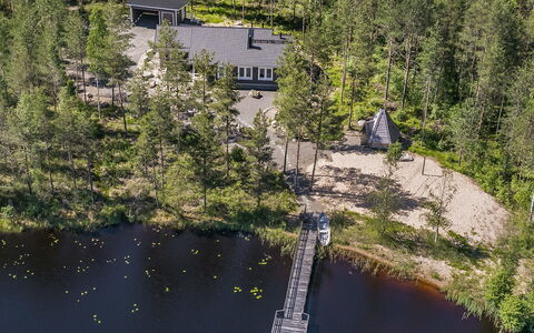 Pertunmaa 603: Sommerhus, Lærk, Evergreen, Pine Family, Bjælkehytte