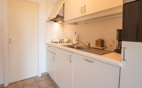 Feriebolig:&nbsp;Marlene with Parking and Shared Pool 230.8