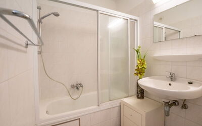 Feriebolig:&nbsp;Marlene with Parking and Shared Pool 230.8