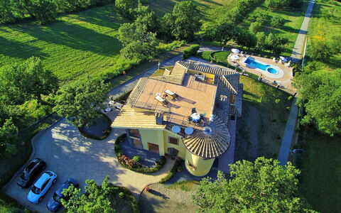 I Gigli di Montefiascone: Luftfotografering, Fugleperspektiv, Naturlige Landskab, Estate, Landskab, Arkitektur, Fotografering, Mansion, Bygning, Landdistrikt