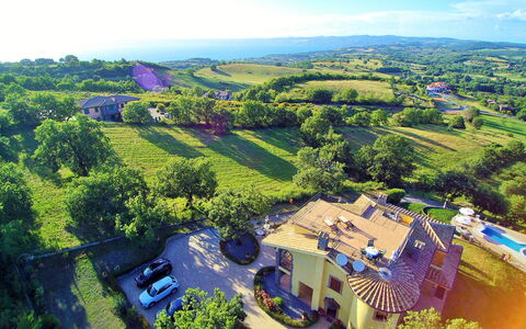 I Gigli di Montefiascone: Luftfotografering, Fugleperspektiv, Naturlige Landskab, Ejendom, Landdistrikt, Landskab, Hill Station, Fotografering, Ejendom, Estate