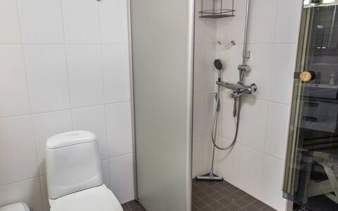 Ylläskumpu 3 Sivakka: Møbel, Stol, Udendørs Møbler, Bord, Træ, Udendørs Bord, Køkken & Spisebord, Skygge, Have, Paraply