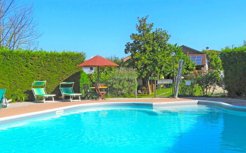 Cà Riviera Bosco Piccolo: Svømmepøl, Ejendom, Udvej, Fritid, Ejendom, Hus, Ferie, Estate, Bygning, Villa
