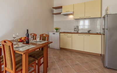 Feriebolig:&nbsp;Apartment Rok 1 110.12