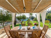 Trullo Suenn Con Piscina