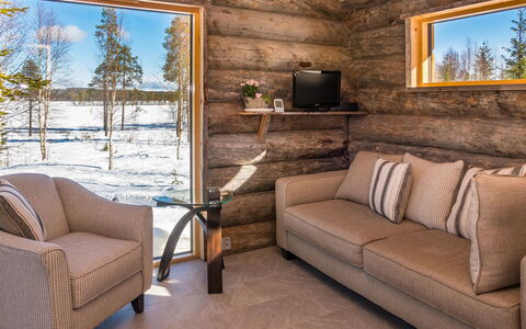 Villa Aurora: Træ, Hårdttræ, Loft, Bejdse, Trægulve, Planke, Stue, Bjælkehytte, Vinter, Tømmer
