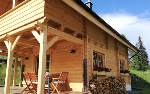 Hütte Gimpel: Bygning, Bjælkehytte, Hus, Tag, Veranda, Gårdhave, Tømmer, Træ, Hjem, Bjælke