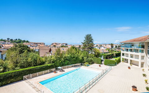 Saint-Jean-De-Luz 326: Svømmepøl, Kompositmateriale, Udvej, Hotel, Ferieby, Thermae, Eco Hotel, Villa, Fritidscenter, Udendørs Møbler