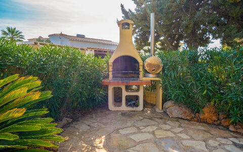 Mirador: Ejendom, Hus, Ejendom, Hjem, Botanik, Bygning, Hacienda, Have, Estate, Sommerhus