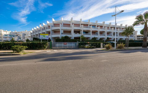 Port Camargue 130