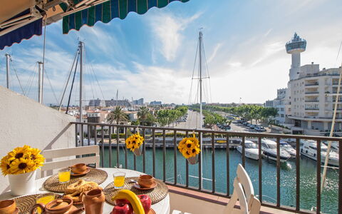 Caballito de Mar: Gul, Ferie, Måltid, Restaurant, Turisme, Ejendom, Morgenmad, Udvej, Bygning, Fritid