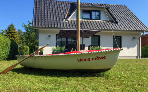 Kleine Möwe: Vand Transport, Ejendom, Båd, Hus, Køretøj, Hjem, Ejendom, Græs, Vandfartøjer, Sommerhus