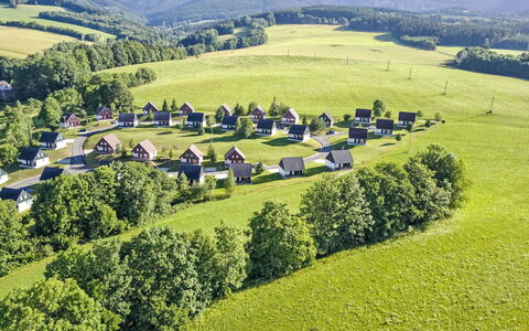 Holiday Hill 28: Græs, Græs-, Hus, Naturlige Landskab, Landdistrikt, Almindeligt, Landskab, Sommerhus, Mark, Land Lot
