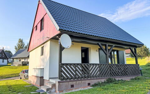 Holiday Hill 42: Tag, Hus, Sommerhus, Hjem, Sidespor, Skygge, Veranda, Skur, Stuehus, Maling