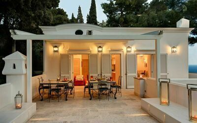 villa-marina-little-beach-capri-villa-external