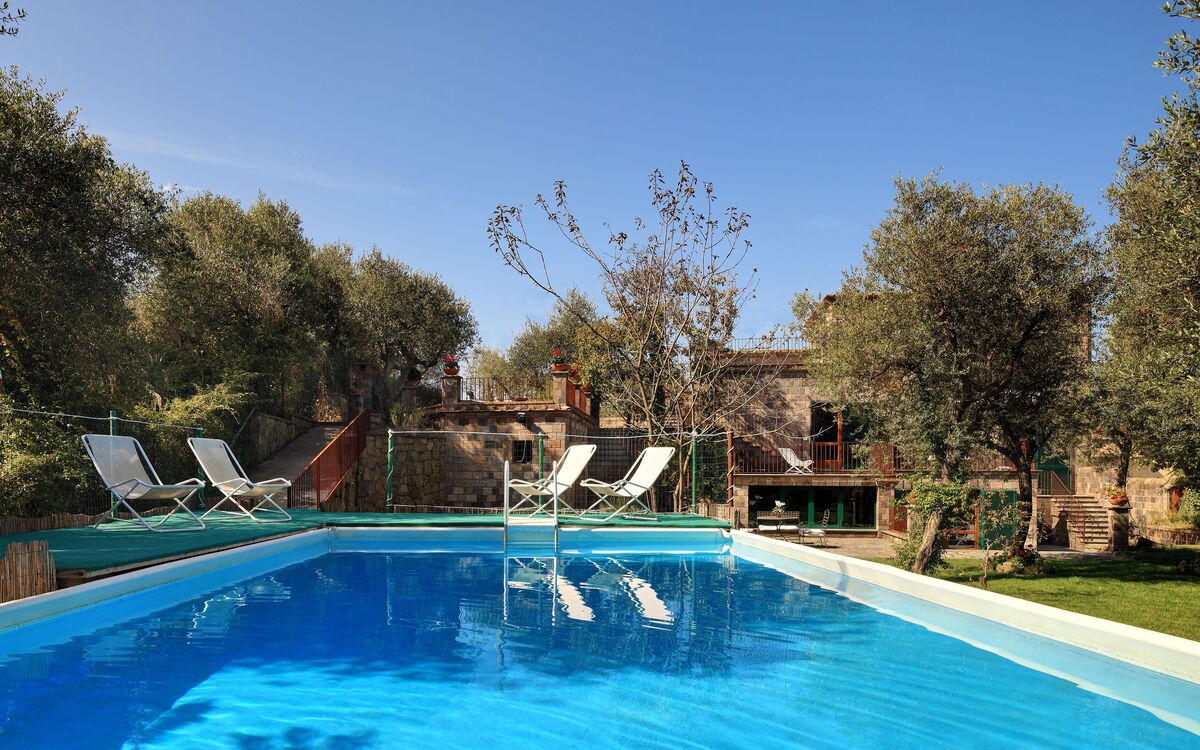 stony-villa-volcano-view-sant-agata-sui-due-golfi-villa-pool