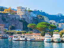 light-&-delight-apartment-sorrento-apartment-external