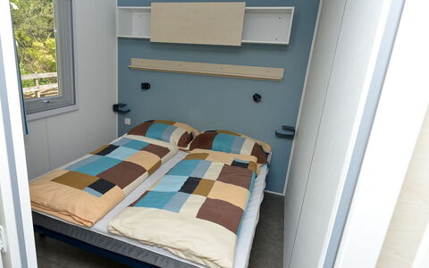 Sachsenburg - Drautal 10: Soveværelse, Seng, Møbel, Værelse, Ejendom, Bed Frame, Indretning, Sengetøj, Hus, Madras