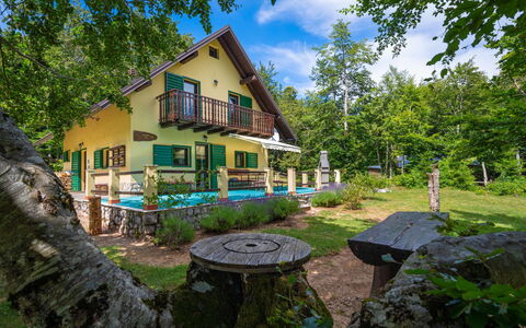 Legendao: Natur, Ejendom, Hus, Naturlige Landskab, Træ, Sommerhus, Hjem, Arkitektur, Bygning, Ejendom