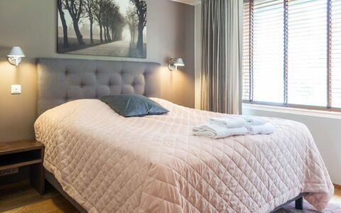 Tahko Spa Suites Orange B 1: Altan, Lejlighed, Skygge, Glas, Ejerlejlighed, Gelænder, Veranda, Dagslys, Dæk, Udendørs Møbler