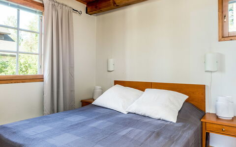 Ski and Camp Golf Casa Rocala: Møbel, Seng, Indretning, Etage, Gulvbelægning, Soveværelse, Træ, Loft, Sengetøj, Værelse