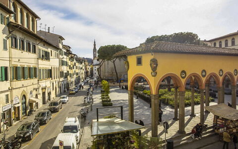 Florence 862: Stad, City, Bygning, Menneskelig Bosættelse, Offentlige Rum, Rådhusplads, Arkitektur, Gul, Blandet Brug, Byområde