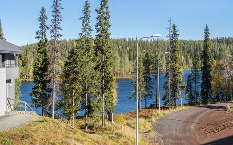 Rukatonttu D 14: Himmel, Træ, Landskab, Skov, Lærk, Hill Station, Reservoir