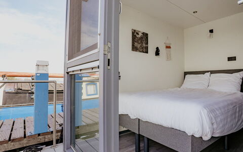De Meerparel: Lejlighed, Dagslys, Altan, Bejdse, Planke, Aluminium