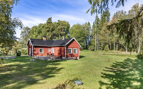 Aspenäs: Plante, Bygning, Himmel, Sky, Vindue, Træ, Naturlige Landskab, Træ, Hus, Land Lot