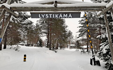 Villa Lystikämä: Landdistrikt, Hill Station, Landsby, Bjergkæde, Dal, Bjerglandsby, Alps, Eco Hotel, Altan, Hotel