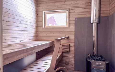 Santerin Torppa: Træ, Sommerhus, Bjælkehytte, Skov, Skur, Garden Bygninger, Lærk, Woodland, Bejdse