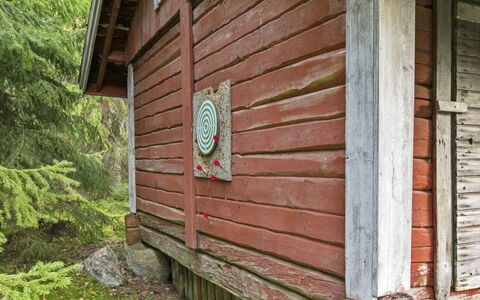 Santerin Torppa: Træ, Sommerhus, Bjælkehytte, Skov, Skur, Garden Bygninger, Lærk, Woodland, Bejdse
