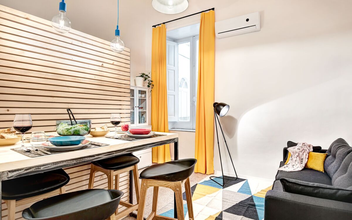 il-paladino-napoli-apartment-living-room