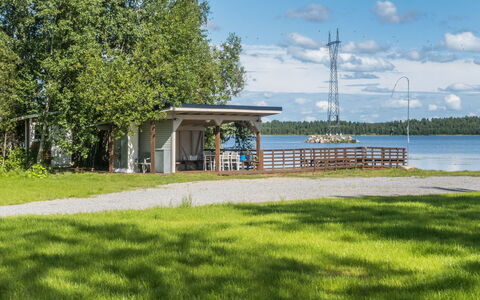 Aamunkoin Rantatupa: Træ, Bank, Hus, Sommerhus, Sø, Dam, Skov, Bjælkehytte