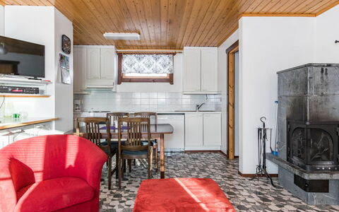 Aurinkoalppi 10B Paritalo: Landdistrikt, Hill Station, Landsby, Bjergkæde, Dal, Bjerglandsby, Alps, Eco Hotel, Altan, Hotel
