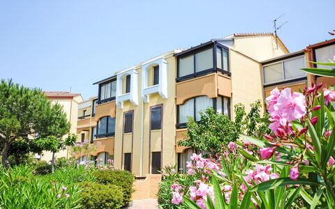 Saint Cyprien 250: Boligområde, Lejlighed, Skygge, Altan, Hacienda, Villa