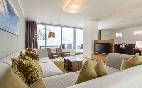 Feriebolig:&nbsp;Penthouse mit 3 Schlafzimmern & Pool 190.4