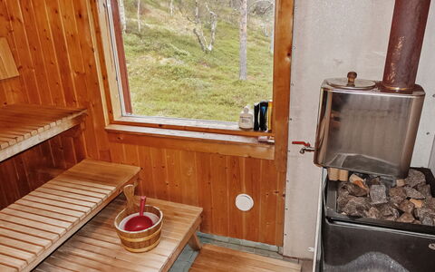 Nilimella: Træ, Sommerhus, Bjælkehytte, Skov, Skur, Garden Bygninger, Lærk, Woodland, Bejdse