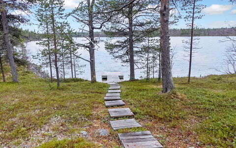 Nilimella: Træ, Sommerhus, Bjælkehytte, Skov, Skur, Garden Bygninger, Lærk, Woodland, Bejdse