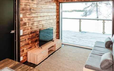 Villa Kallas: Træ, Hårdttræ, Bejdse, Trægulve, Planke, Vinter, Bjælkehytte, Stue, Tømmer, Dagslys
