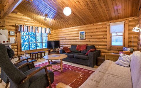 Kultapaljakka 3: Landdistrikt, Hill Station, Landsby, Bjergkæde, Dal, Bjerglandsby, Alps, Eco Hotel, Altan, Hotel