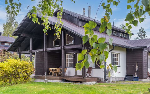 Tahkon Klubitie 2 a: Træ, Vinter, Sne, Hjem, Sommerhus, Fryser, Sidespor, Bjælkehytte, Is