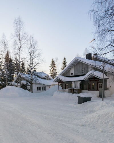 Hallantytär B4 Paritalo