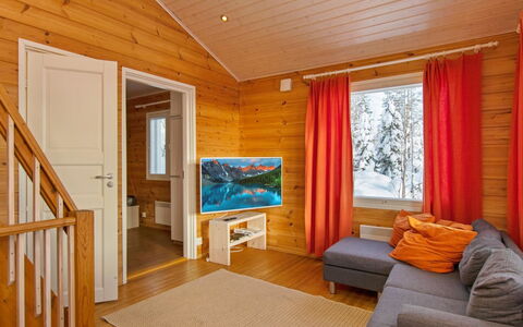 Hallan Paroni B Paritalo: Himmel, Hus, Arkitektur, Landskab, Hjem, Tag, Landdistrikt, Almindeligt, Sommerhus, Hældning