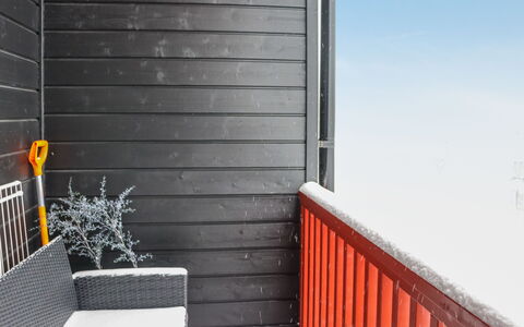 Skivillas 61 Ukkohalla (B1): Træ, Hus, Sne, Sommerhus, Hjem, Vinter, Tag, Fryser, Sidespor, Hældning
